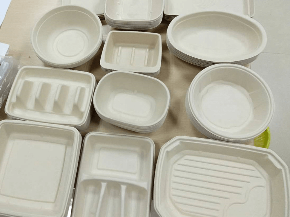 Pulp tableware